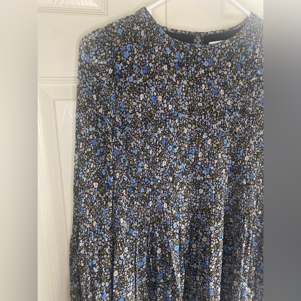 New Aritzia Wilfred Daydreamer Pleated chiffon mini dress - Black/Buoy Blue - Picture 3 of 9